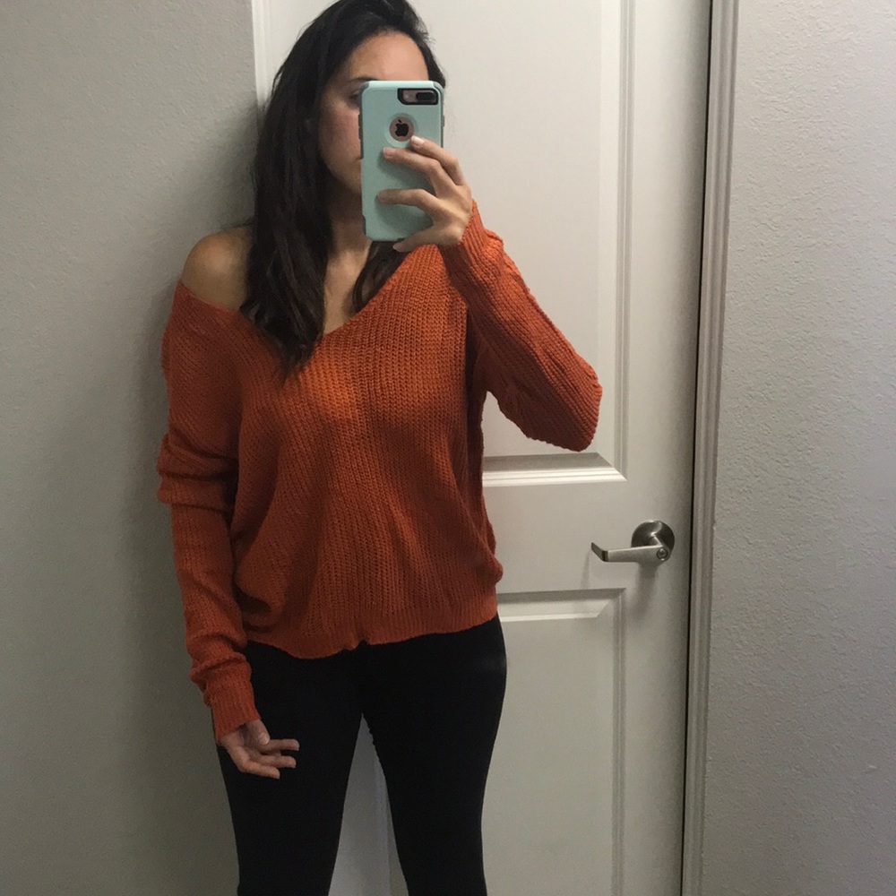 Green LightweightLace Up Back Sweater - Picture 4 of 6